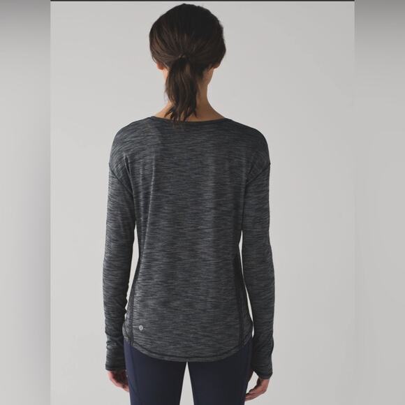 Lululemon Lost In Pace Long Sleeve Heather Black Long Sleeve size 8 - Picture 7 of 7